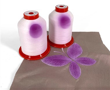 UV konac za vezenje koji mijenja boju